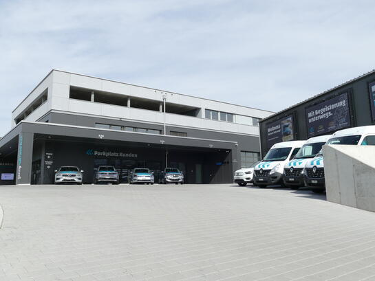 Zeitschrift carrossier April 